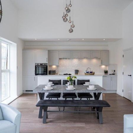 The Sidings, Luxury Penthouse, Haworth Apartment Bagian luar foto