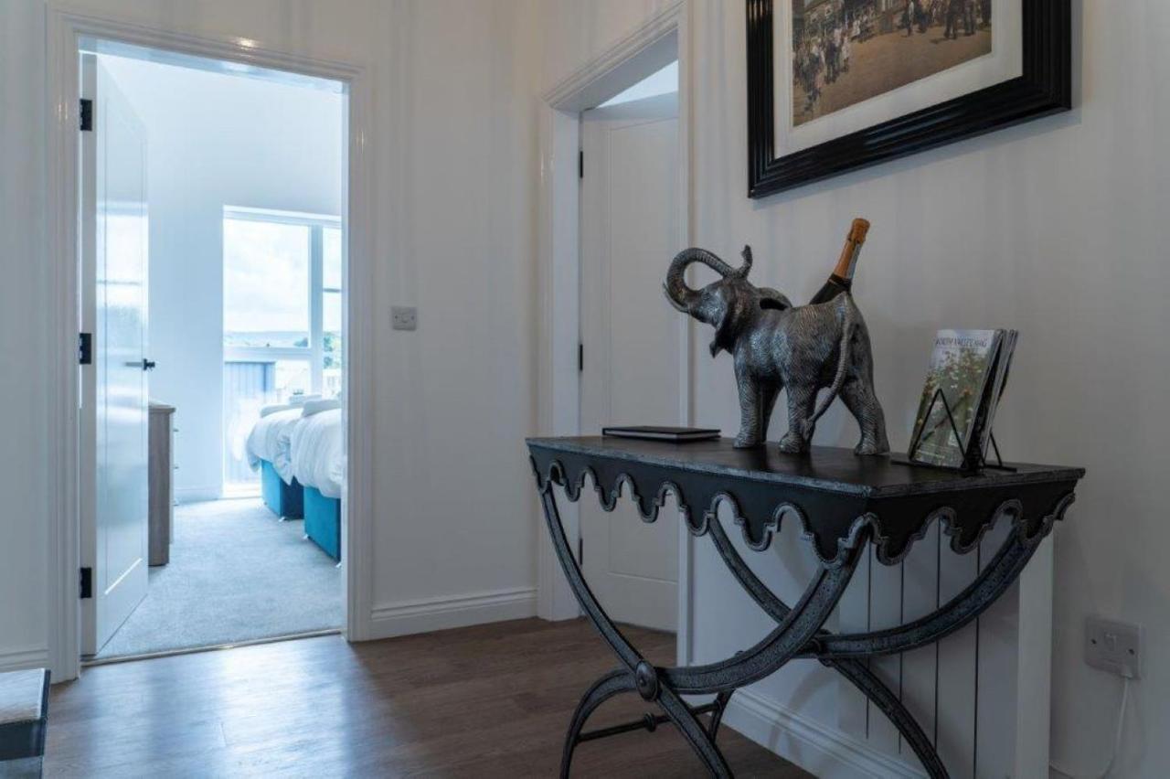 The Sidings, Luxury Penthouse, Haworth Apartment Bagian luar foto