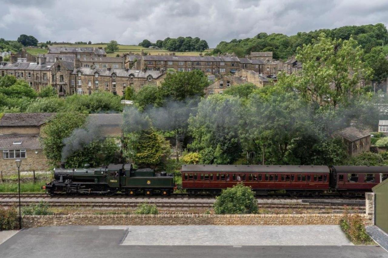 The Sidings, Luxury Penthouse, Haworth Apartment Bagian luar foto
